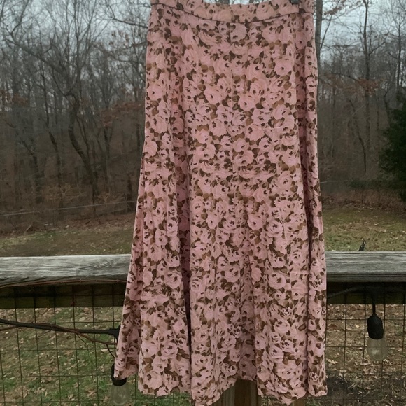 Button Front Floral Prairie Skirt - Picture 5 of 5